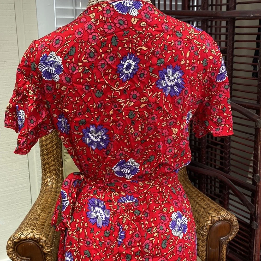 Beautiful front wrap red maxi dress purple flowers Size S